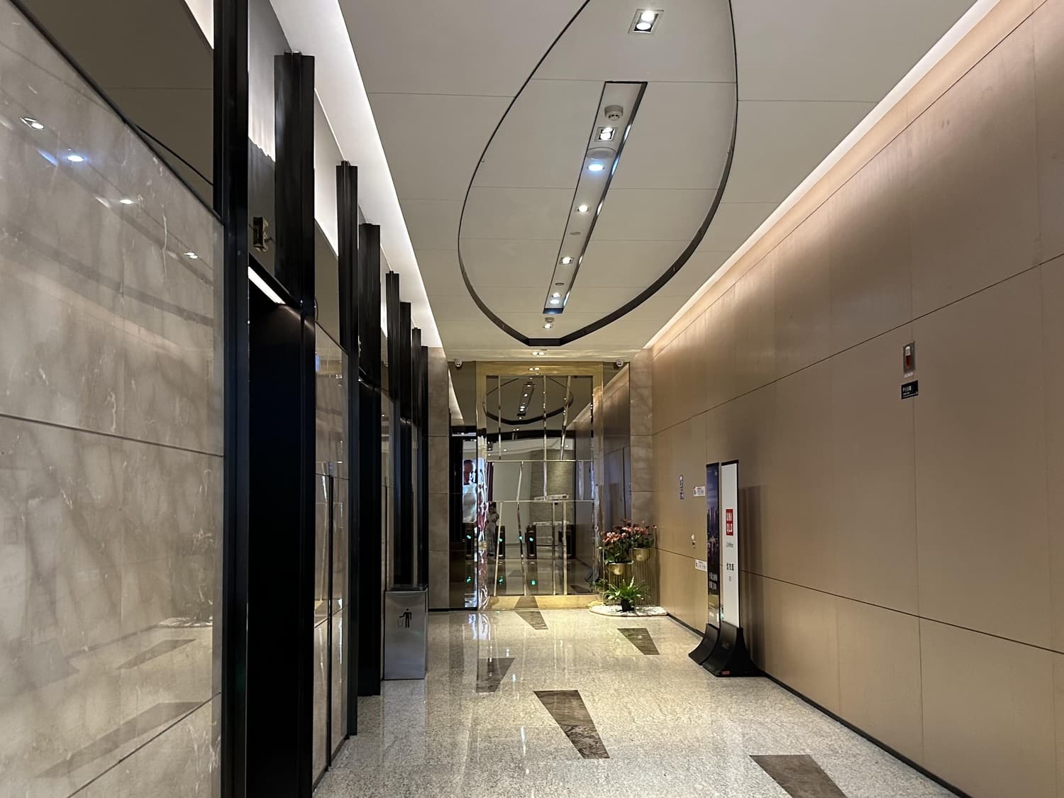 电梯厅图